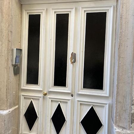 Five Stars C4 Aparthotel Marseille Eksteriør bilde