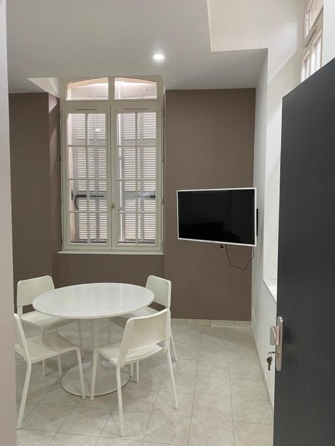 Five Stars C4 Aparthotel Marseille Eksteriør bilde